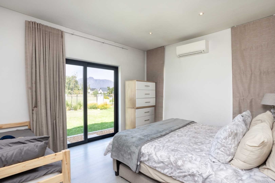 To Let 4 Bedroom Property for Rent in Pearl Valley Golf Estate Western Cape